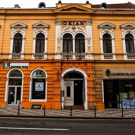 Апартаменты Brassai Square Брашов Экстерьер фото